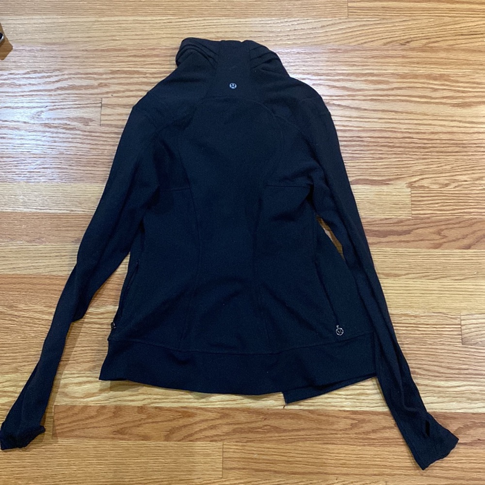 Lululemon Asymmetrical zip up black Bhatki workout jacket - Picture 6 of 7
